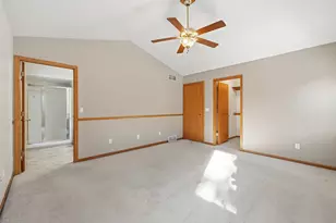 1151 Glacier Pass, Slinger, WI 53086 - Photo 33