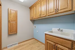 1151 Glacier Pass, Slinger, WI 53086 - Photo 47
