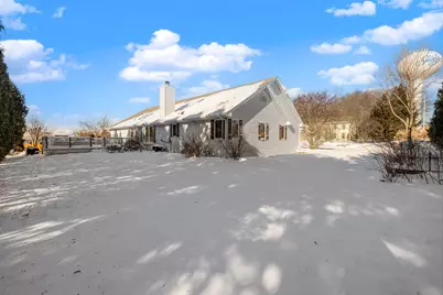 1151  Glacier Pass, Slinger, WI 53086 - Photo 9