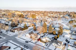 2513 Wedemeyer St, Sheboygan, WI 53081 - Photo 3