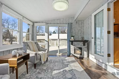 711 E Harvard St, Oconomowoc, WI 53066 - Photo 11