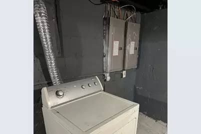 3059 N 10th Ln, Milwaukee, WI 53206 - Photo 3