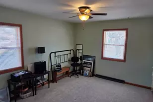 1132 S 35th St, Manitowoc, WI 54220 - Photo 7