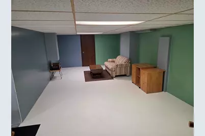 1132 S 35th St, Manitowoc, WI 54220 - Photo 15