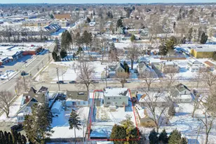 1132 11th Ave, Grafton, WI 53024 - Photo 3