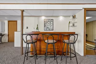 2607 Fox River Pkwy, Waukesha, WI 53189 - Photo 25