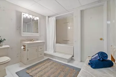 2607  Fox River Pkwy, Waukesha, WI 53189 - Photo 31