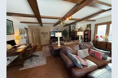 928 N 40th St, Manitowoc, WI 54220 - Photo 7