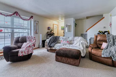 502 N 6th St, Racine, WI 53185 - Photo 21