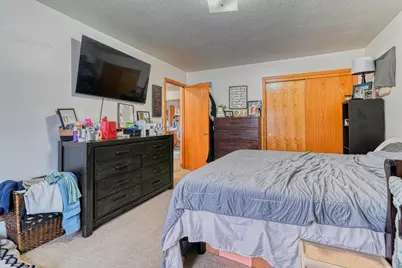 502 N 6th St, Racine, WI 53185 - Photo 29