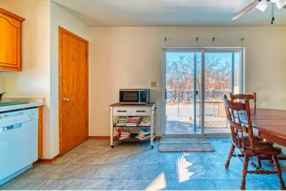 502 N 6th St, Racine, WI 53185 - Photo 13