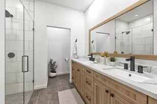 548 Pioneer Ct, Dousman, WI 53118 - Photo 9