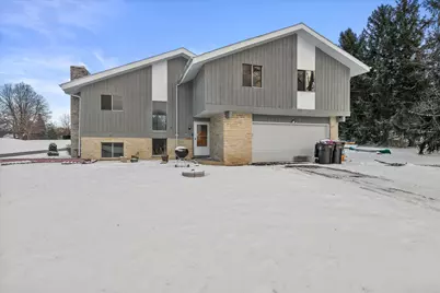 W277S8860  Lakeside Dr, Vernon, WI 53149 - Photo 1