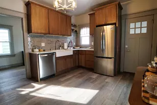 2214 S 60th St, West Allis, WI 53219 - Photo 17