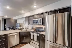 530 E Hiawatha Dr, Wisconsin Dells, WI 53965 - Photo 11