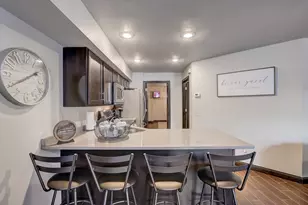 530 E Hiawatha Dr, Wisconsin Dells, WI 53965 - Photo 9