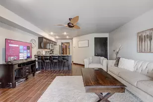 530 E Hiawatha Dr, Wisconsin Dells, WI 53965 - Photo 7