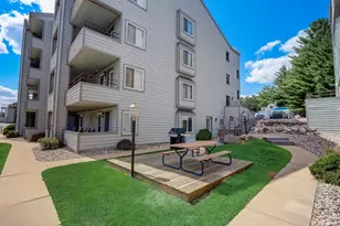 530 E Hiawatha Dr, Wisconsin Dells, WI 53965 - Photo 31