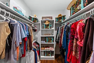 3320 N Knoll Terrace, Wauwatosa, WI 53222 - Photo 21