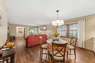 3320 N Knoll Terrace, Wauwatosa, WI 53222 - Photo 41