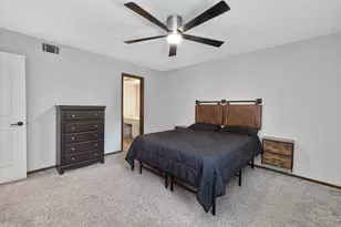 8641 N Servite Dr, Milwaukee, WI 53223 - Photo 9