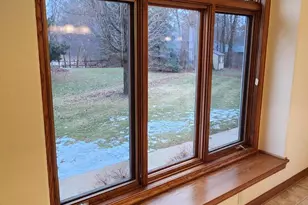 8098 S Meadowcreek Ct, Franklin, WI 53132 - Photo 33