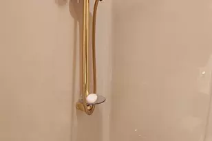 8098 S Meadowcreek Ct, Franklin, WI 53132 - Photo 31