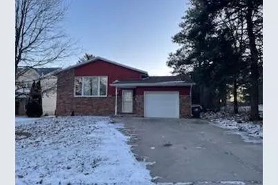 1935  Highland Ave, Waukesha, WI 53186 - Photo 9