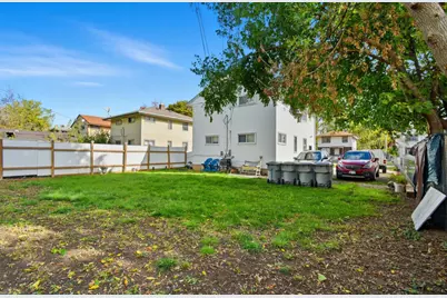 5649 N 61st St #5651, Milwaukee, WI 53218 - Photo 11