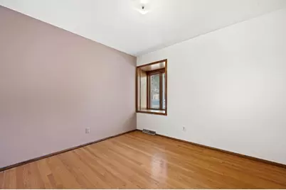 W226N8304  Friess Pl, Lisbon, WI 53089 - Photo 17