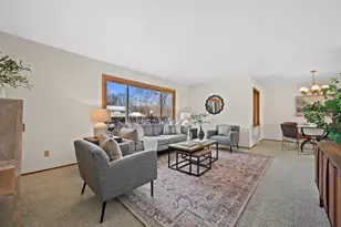 W226N8304 Friess Pl, Lisbon, WI 53089 - Photo 3