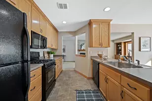 W226N8304 Friess Pl, Lisbon, WI 53089 - Photo 13