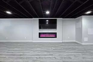 8114 W Congress St, Milwaukee, WI 53218 - Photo 29