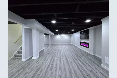 8114 W Congress St, Milwaukee, WI 53218 - Photo 27