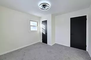 8114 W Congress St, Milwaukee, WI 53218 - Photo 23