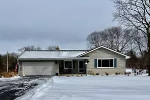 11284 N Lake Shore Dr, Mequon, WI 53092 - Photo 1