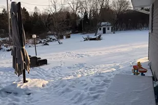 11284 N Lake Shore Dr, Mequon, WI 53092 - Photo 25