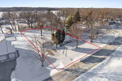 9257 S 94th St, Franklin, WI 53132 - Photo 21