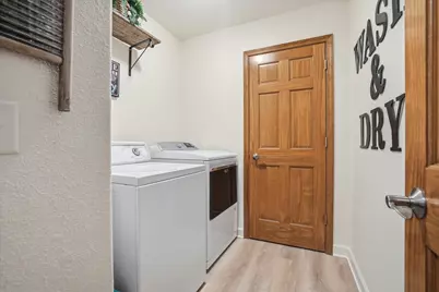 57  Happy Hollow Ln, Oconomowoc, WI 53066 - Photo 19