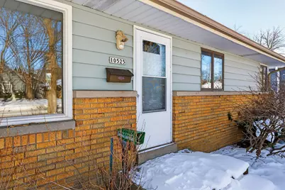 10525 W Custer Ave, Milwaukee, WI 53225 - Photo 3