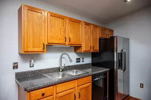 9920 74th St, Kenosha, WI 53142 - Photo 7