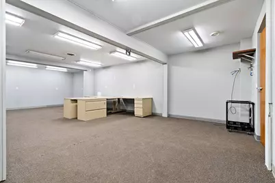 3420  Dewey St, Manitowoc, WI 54220 - Photo 15