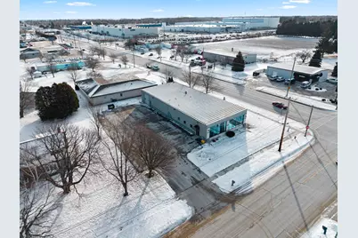 3420  Dewey St, Manitowoc, WI 54220 - Photo 21