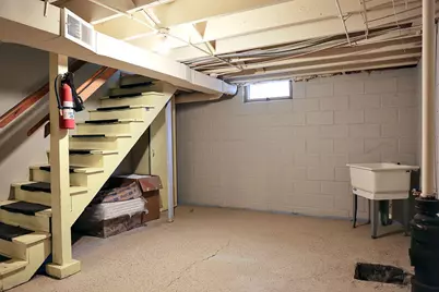 2602  Henry St, Sheboygan, WI 53081 - Photo 25