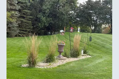 139  Legend Ct, Wales, WI 53183 - Photo 33