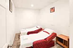 403 6th St, Racine, WI 53403 - Photo 5