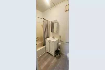 403  6th St, Racine, WI 53403 - Photo 19