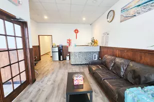 403 6th St, Racine, WI 53403 - Photo 3