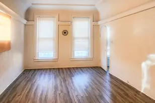 403 6th St, Racine, WI 53403 - Photo 15