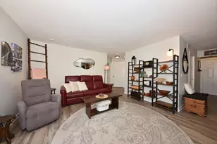 326 Kettle Moraine Dr, Slinger, WI 53086 - Photo 5